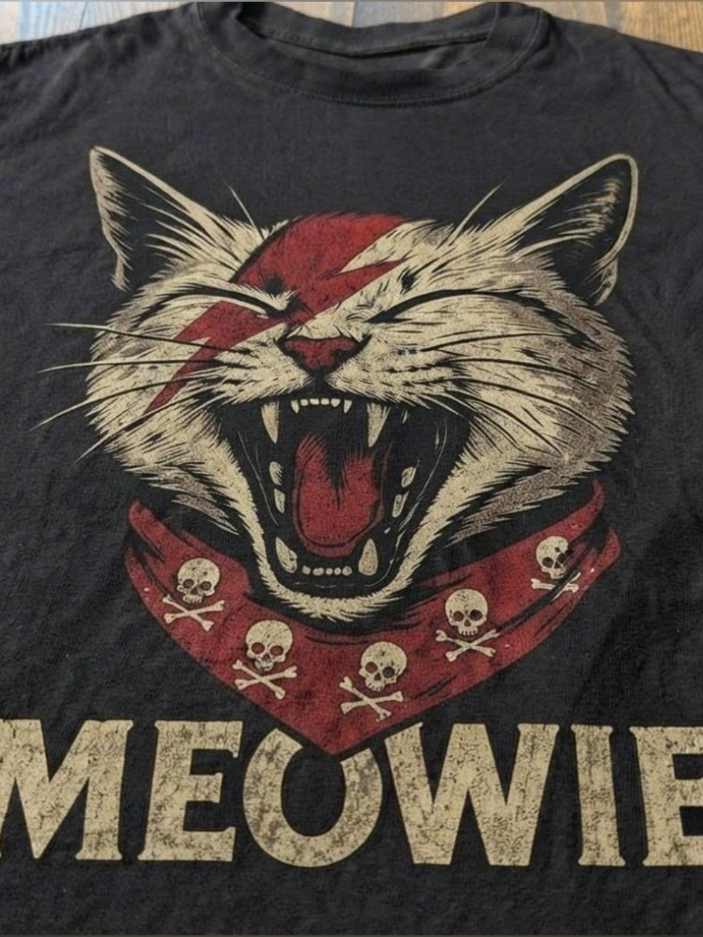 Meowie Black Cat Graphic Tee - Rock Cat Design - Picture 2 of 2